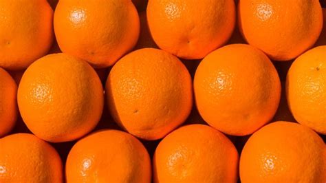 Preço da laranja se sustenta, apesar do baixo consumo