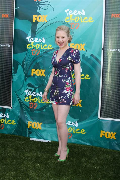 Sofia Vassilieva arriving at the Teen Choice Awards 2009 at Gibson