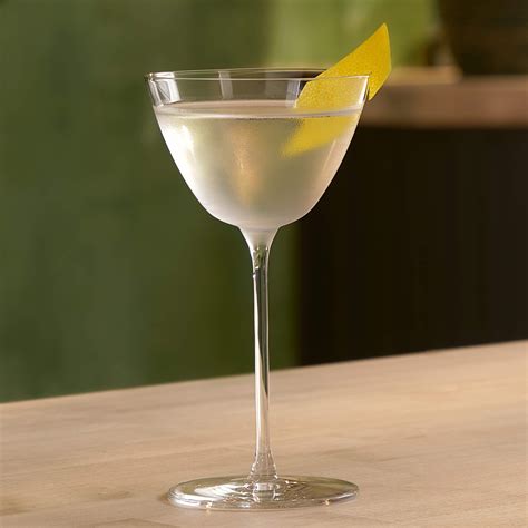 how to make a dry martini 8