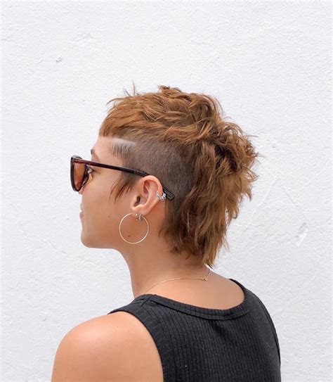 The short mullet hairstyle is actually very easy to maintain 8