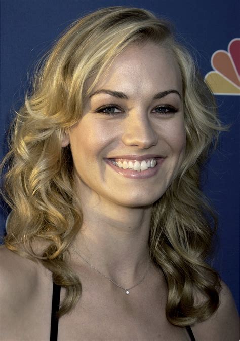 Yvonne Strahovski leaked photos (128470). Best celebrity Yvonne