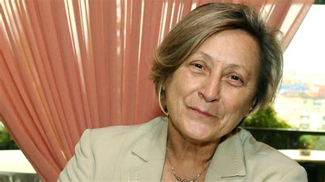 Нешка Робева: Любовта е над всичко, нека всеки да се докосне до тази ...