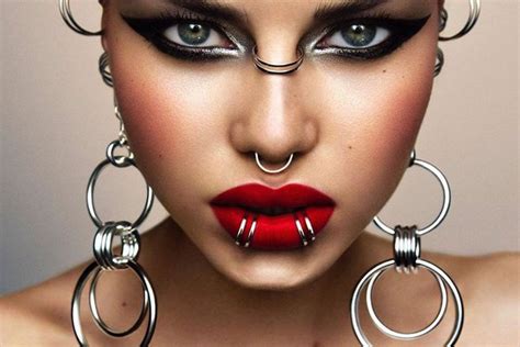 Пирсинг лица | VeAn Tattoo