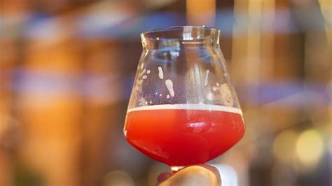 10 Best Raspberry Vodka Flavors Ranked - MyBartender
