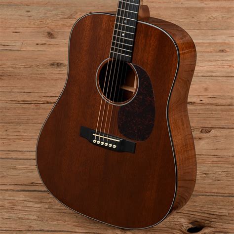 Martin D-17 Natural – Chicago Music Exchange