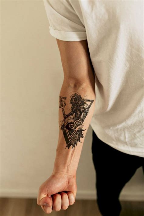 Тату "Аквамен" - tattooshka.com