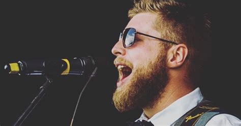 yorkshire singer   book  sing   garden