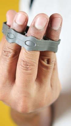 top  helpful hand exercises  strengthen  mind