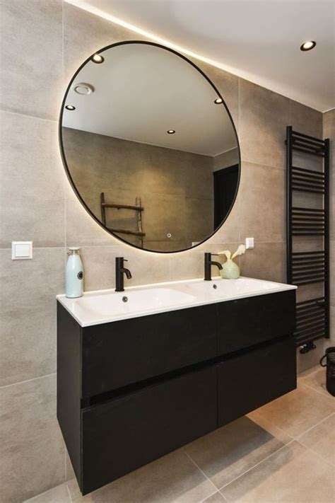 beige badkamer met zwarte meubilair badkamer badkamer ontwerp