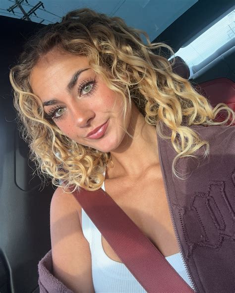 The Story Behind the Viral Cclaire Bbearxo OnlyFans Photo Explained - evl7yam