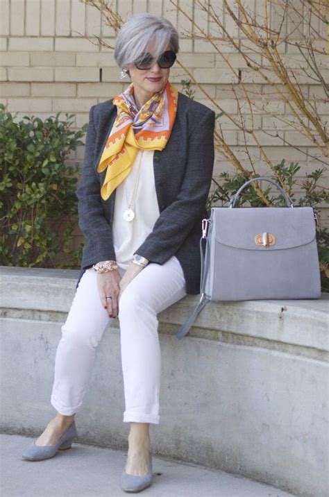 moda donne over 60 Over 60 Fashion, Mature Fashion, Over 50 Womens ...