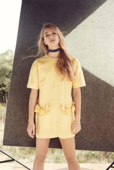 Diana Titova for NEO2