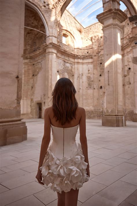 Ezra - Wedding Dress | Milla Nova