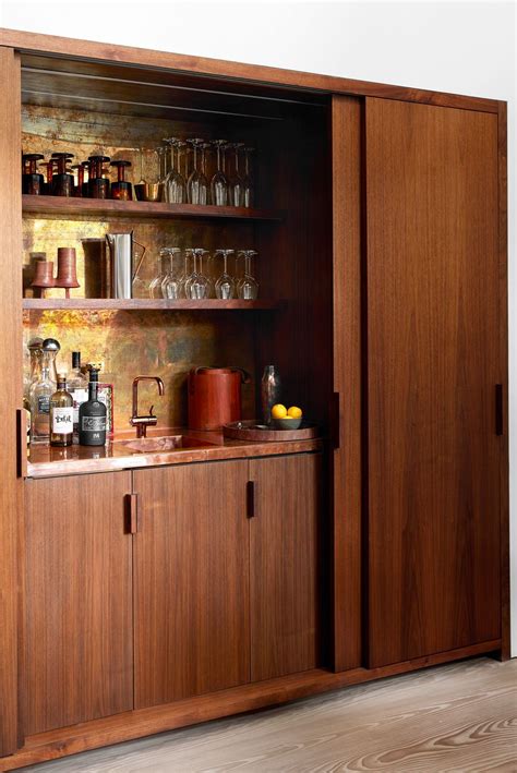 21 Small Home Bar Ideas - Designer Home Bars for Small Spaces Mini Bar ...