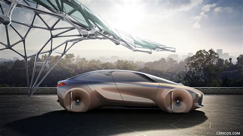 BMW Vision Next 100 Concept | Side