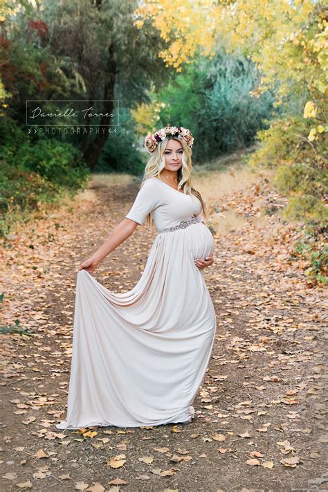 Danielle Torres Photography - Romantic flower crown Maternity Photo
