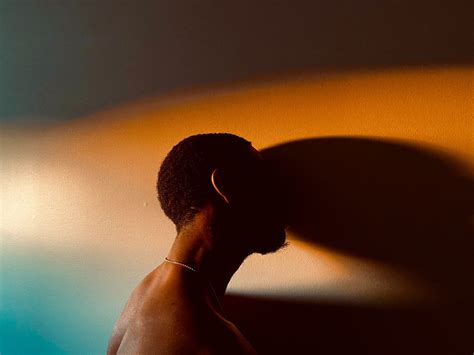 22 Self-Portrait Ideas to Get You Inspired