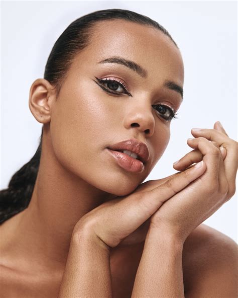 New York - Women - Natalia Love - Wilhelmina
