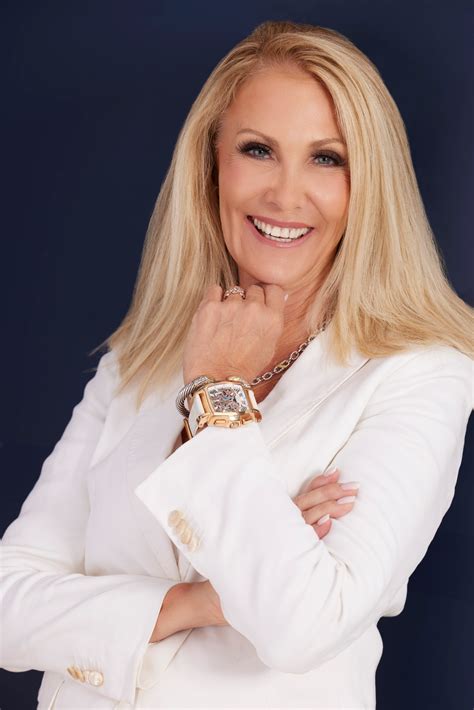 Beauty Report with Amy Morrison | https://bit.ly/3YIn5vc 👈 Hey