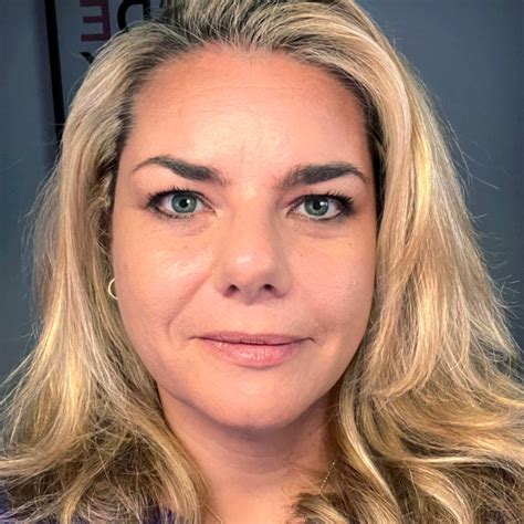 Alina Lopes - Final Art Worker - thjnk Düsseldorf | XING