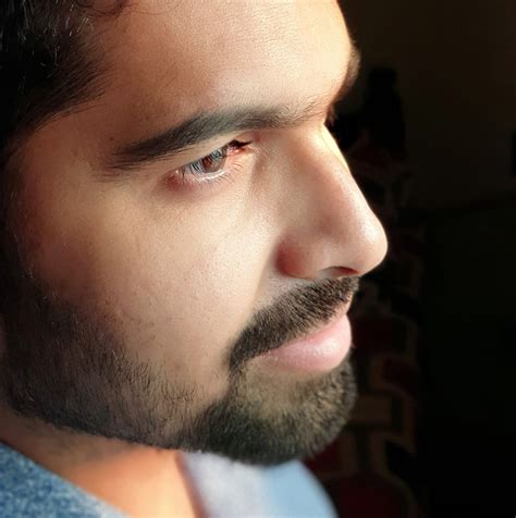 📱 How to Avoid Mobile Addiction & Protect Your Eyes 👀 In today’s