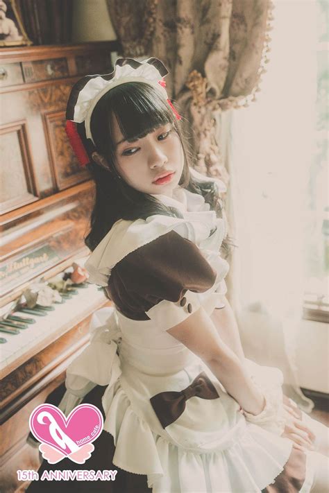 Pin by Jess on Maid Bukiyou | Pose reference photo, Lolita fashion