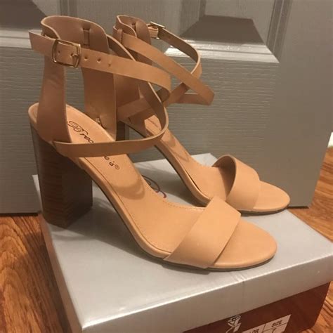 breckelles shoes nude block heel sandals poshmark