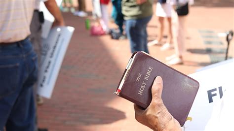 Jehovah’s Witnesses: Reaching the heart through Bible translation ...