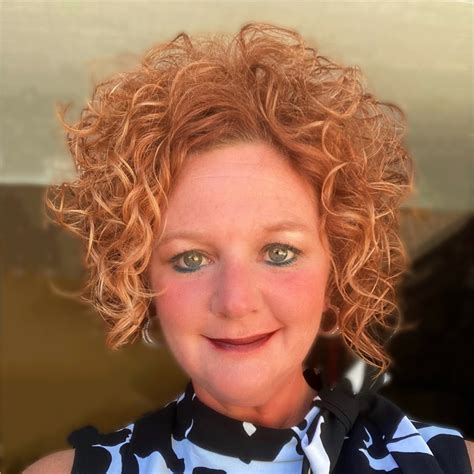 dr anna hertel linkedin