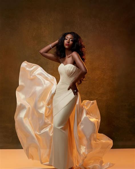 Ebony Obsidian - Fouy Chov Couture