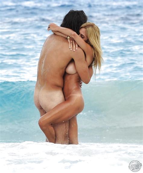 Shauna Sand Caught Having Sex on the Beach Porn Pictures, XXX Photos