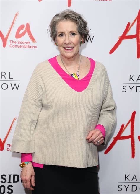 Mrs Hughes Downton Abbey