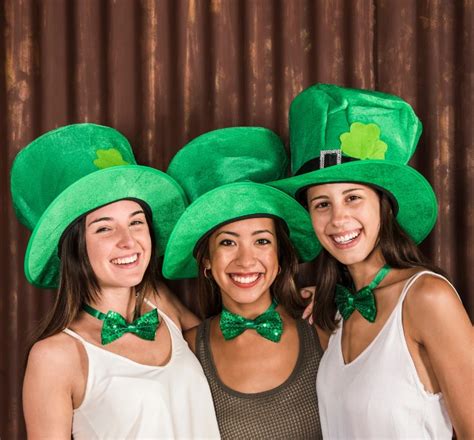 How to Perfect Women's St. Patrick's Day Outfits