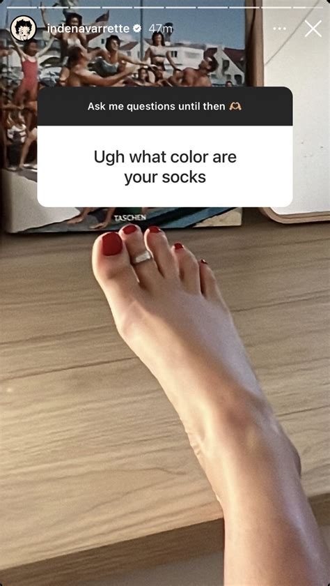 Inde Navarrette : r/celeb_barefoot