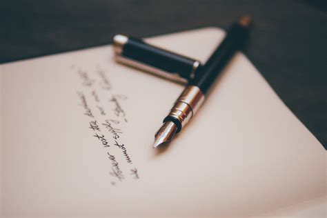 Why a handwritten sympathy note is still better than a digital one 2