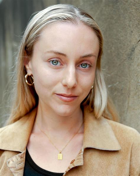 Imogen - Biography - IMDb
