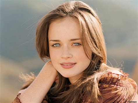 Alexis Bledel Bags A Killer Role | TopNews