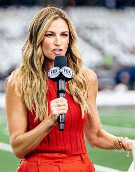 MILF Erin Andrews Sexy in Red in Dallas, NFL Week 2 - Celeblr