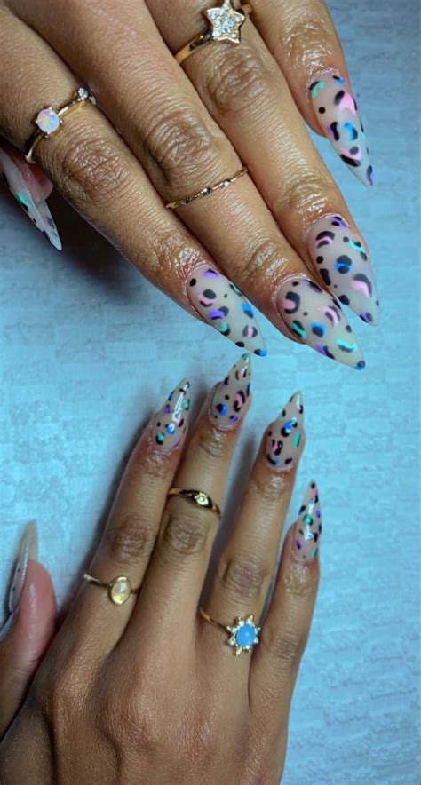 Trendy Cheetah Print Nails for a Bold Look