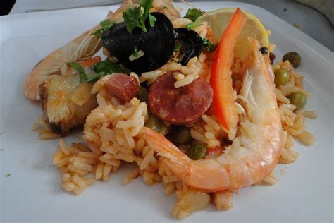 Paella - fotografie 5 - TopRecepty.cz
