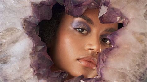 Why You Should Be Incorporating Minerals in Skincare
