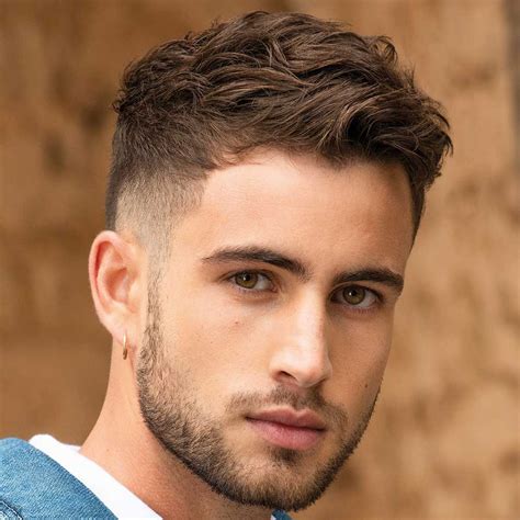 capelli corti uomo    zappa hair
