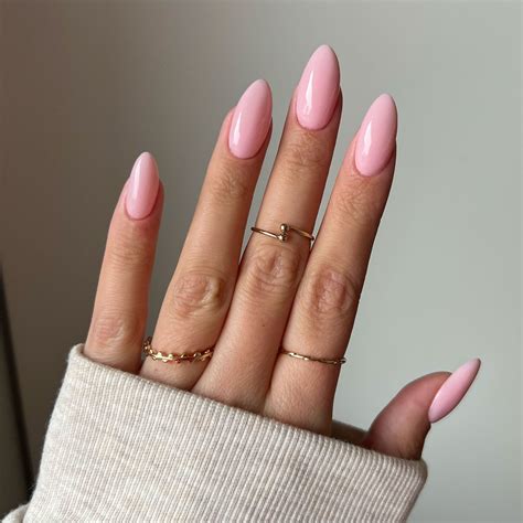 light pink nail art designs 9