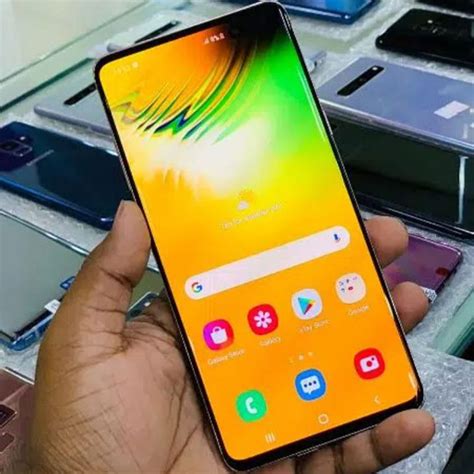 Samsung Galaxy S10 5G Price in Pakistan | Starcity | Buy Now