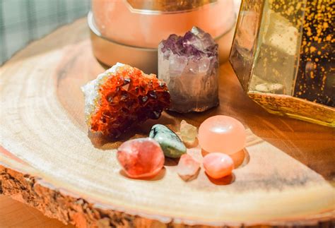 A List of 4 Healing Stones and How to Use Them to Benefit Your Health