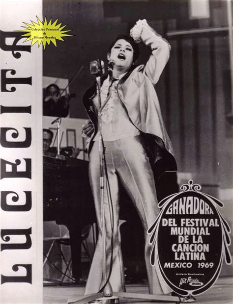 "Hiram Morales y El Club Del Clan"