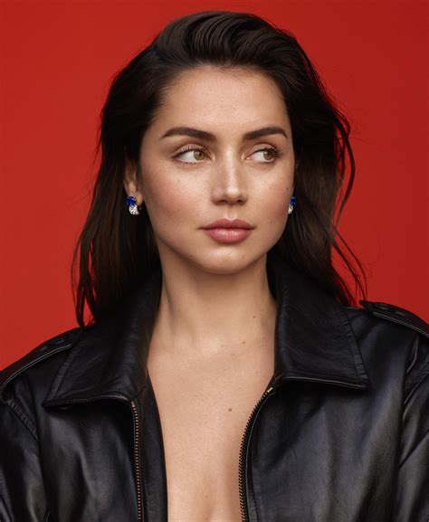 Ana De Armas - Desktop Wallpapers, Phone Wallpaper, PFP, Gifs, and More!