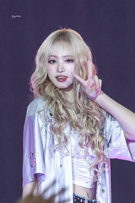 Pin by 46Z on LIZ💗리즈 in 2025 | Liz and liz, Liz lee, Ulzzang girl