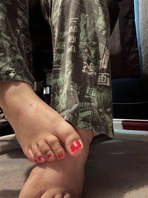 Chubby feet are the best! : r/feetpicsbuyerandsell