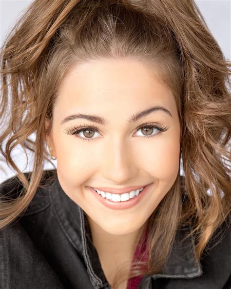 Chloe Lutosky - Chloe Lutosky Photo (43964848) - Fanpop